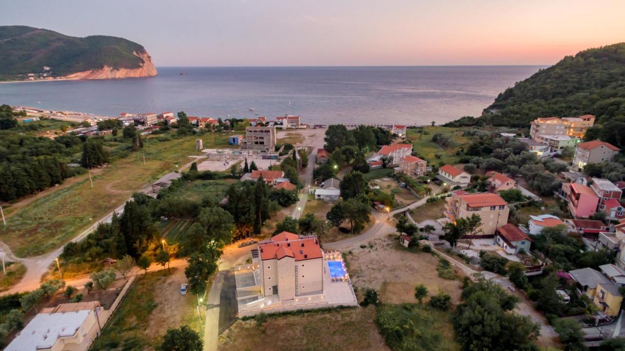 Luxury Apartments Queen Petrovac Dış mekan fotoğraf